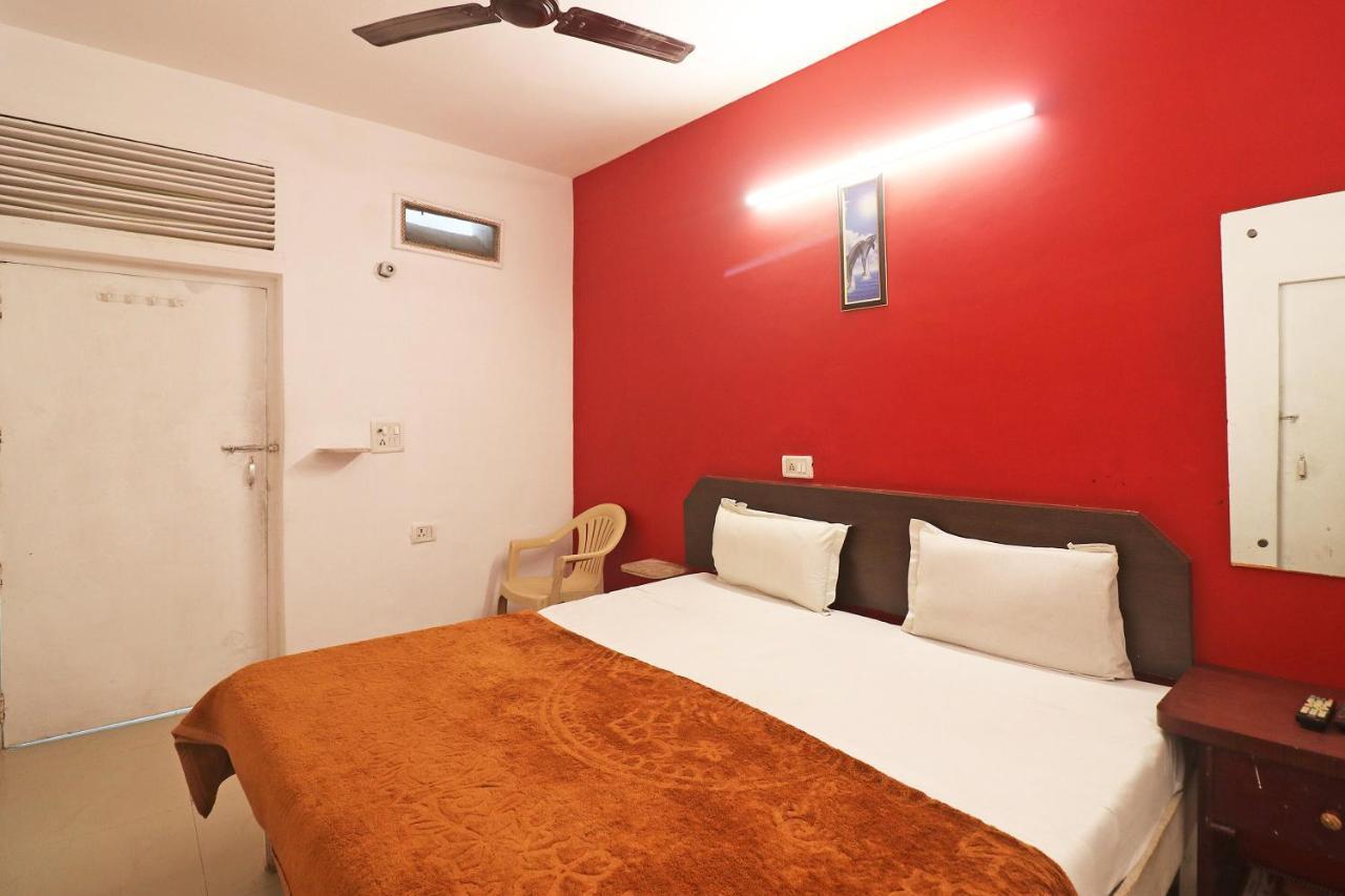 Spot On 48690 Hotel Host Agra  Kültér fotó